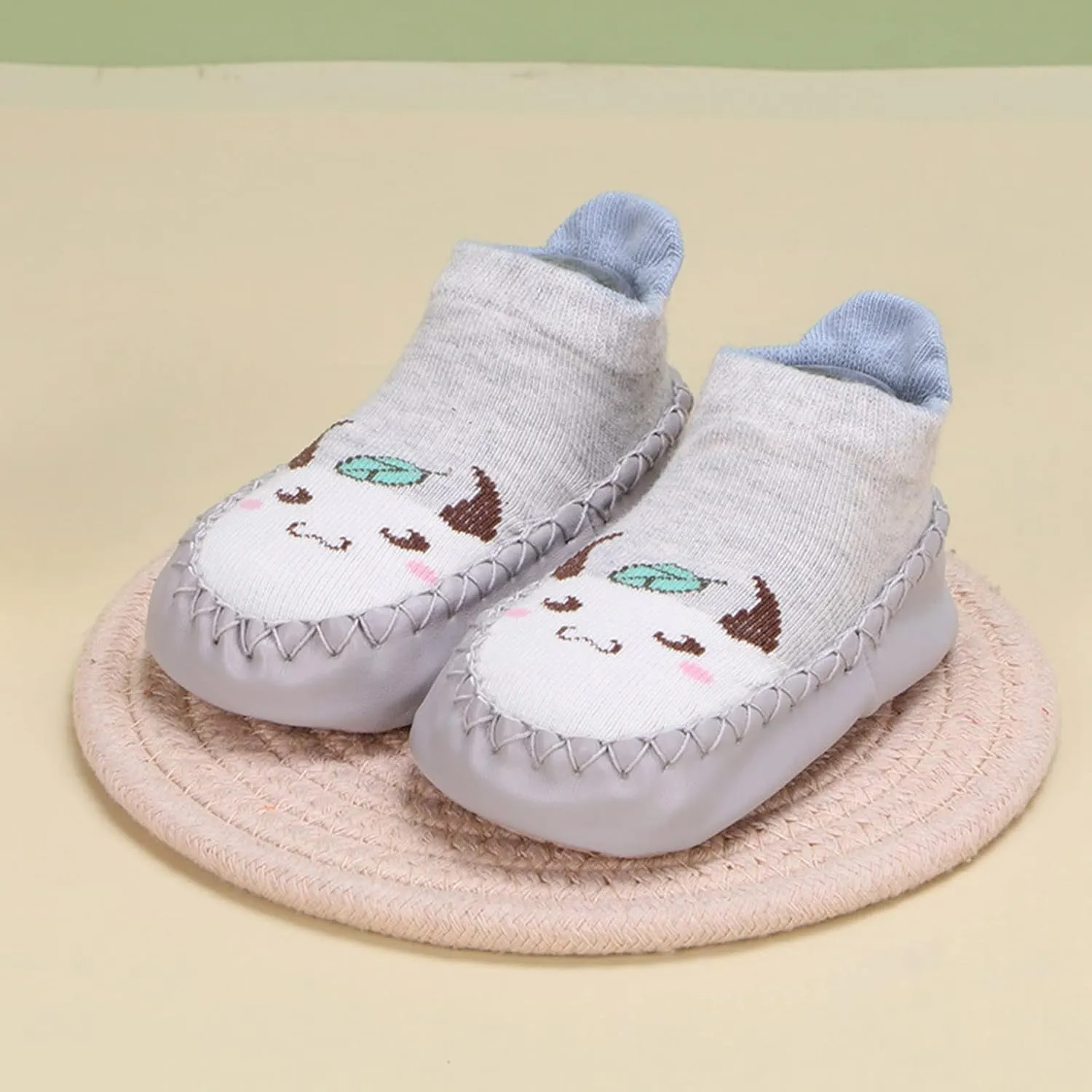 Baby Girl Shoes Autumn and Winter Cute Children Toddler Shoes Flat Bottom Non Slip Floor Sports Shoes Socks Shoes Cute