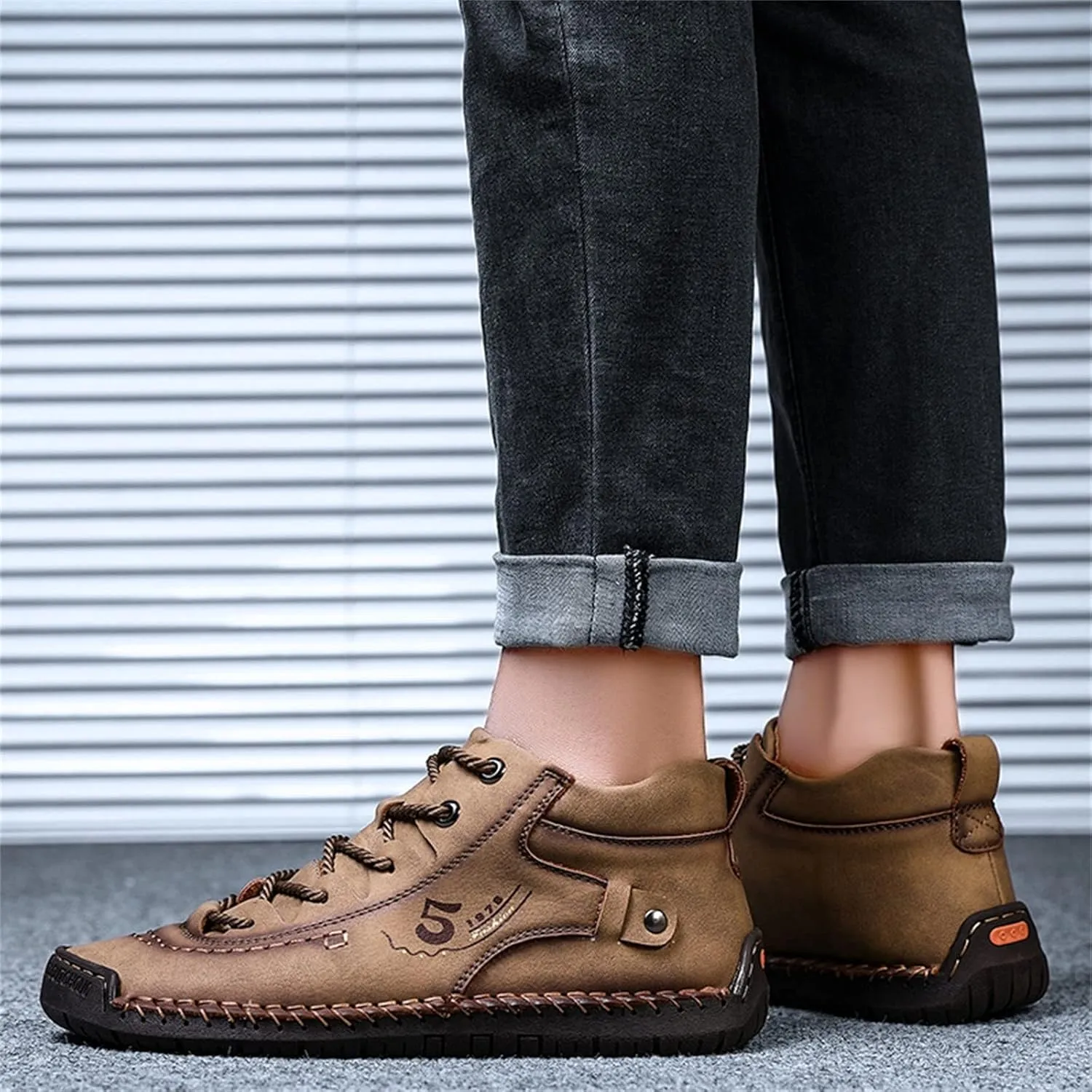 Fashion Leather Shoes for Men Fashion Summer and Autumn Men Leather Shoes Flat Soft Bottom Comfortable Mid Top Lace Up Casual Men Leather Shoes 10 Wide