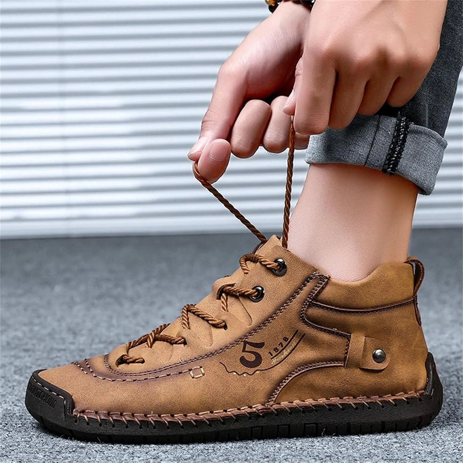 Fashion Leather Shoes for Men Fashion Summer and Autumn Men Leather Shoes Flat Soft Bottom Comfortable Mid Top Lace Up Casual Men Leather Shoes 10 Wide
