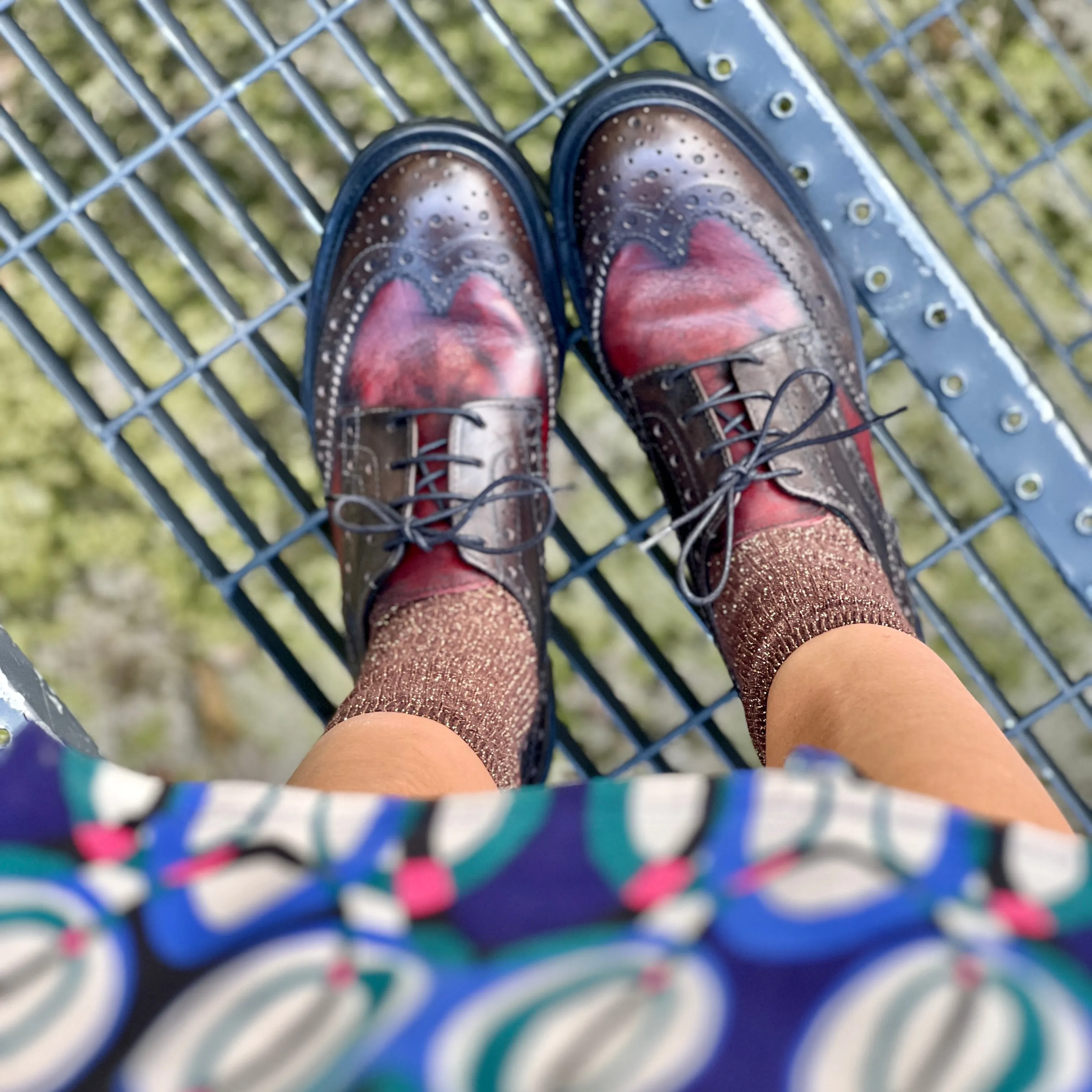 Guns Brown scarpa allacciata in pelle marrone e rossa artigianale marchigiana