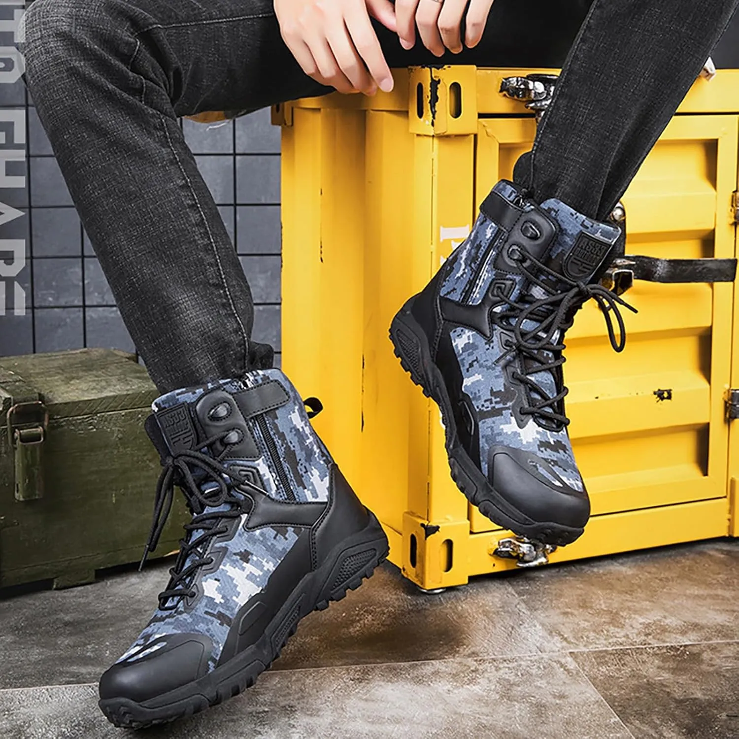 Men Military Boots Tactical Boots Combat Boots Breathable Police Patrol Boots Lightweight Army Boots Waterproof Hiking Boots