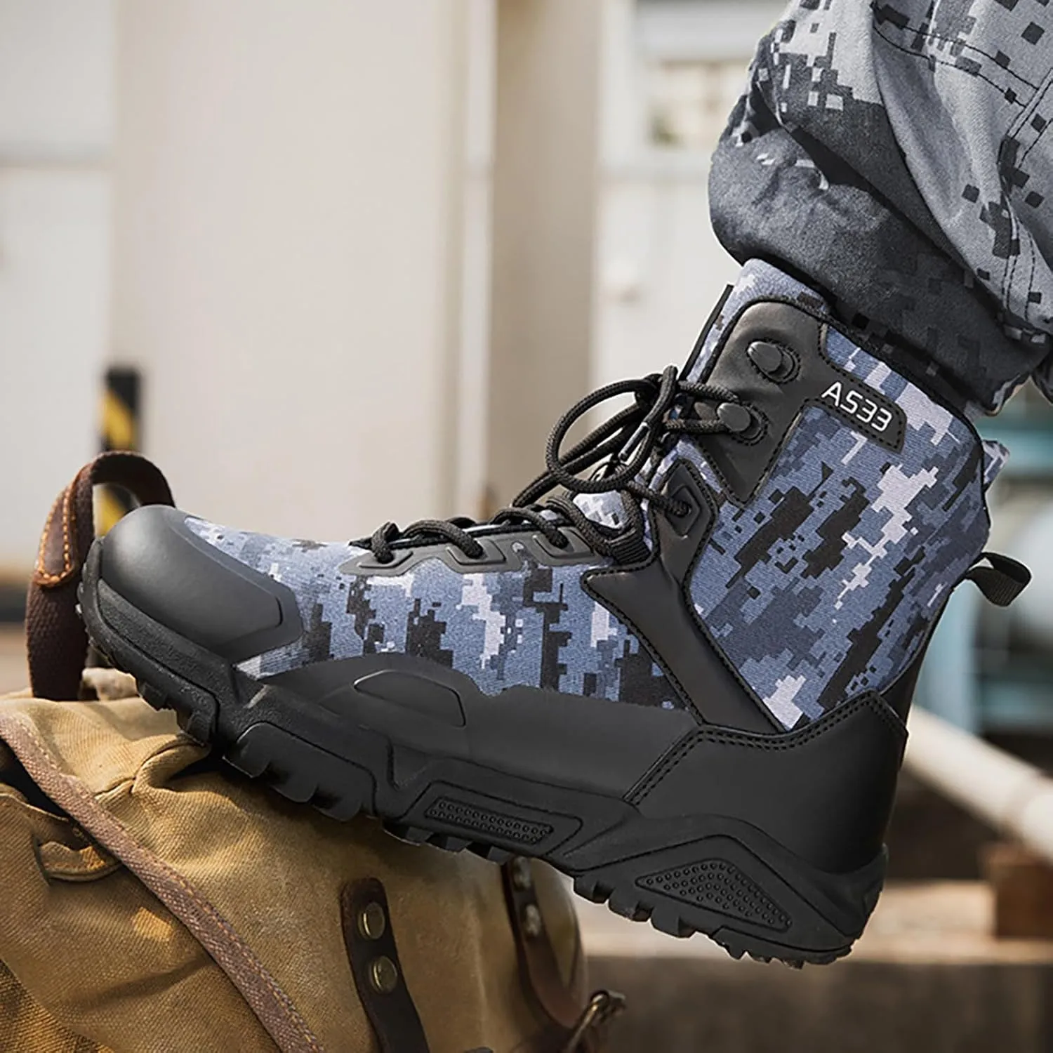 Men Military Boots Tactical Boots Combat Boots Breathable Police Patrol Boots Lightweight Army Boots Waterproof Hiking Boots