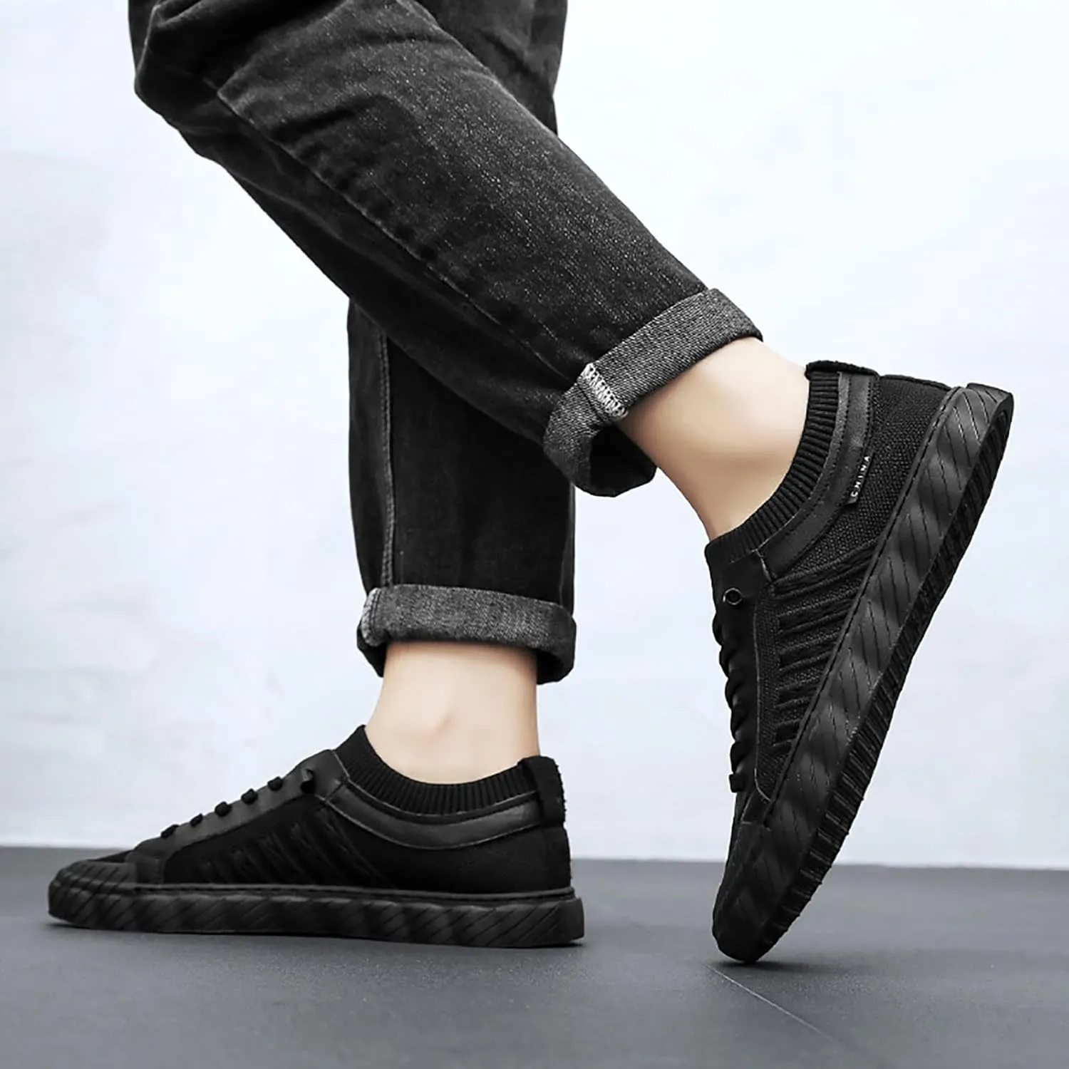 Men's Fashion Shoes Daily Working All Day Comfort Flat Sneakers for Men with Non Slip Comfortable Thick Sole Breathable Mesh Lace up Black Footwear Four Seasons Shoes Male