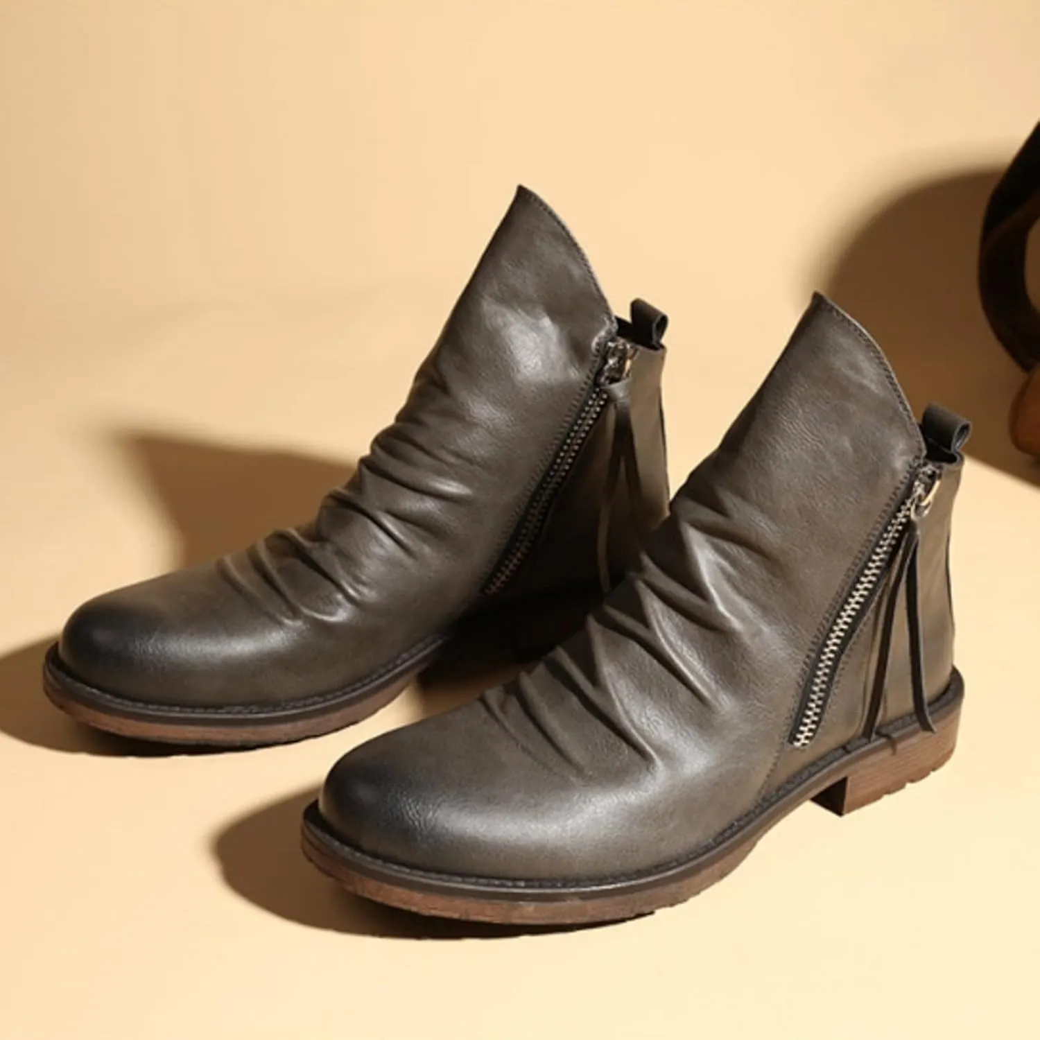 Men's Fashionable Retro Ankle Boots Zipper Sleeve Casual Leather Chukka Boot Water Proof Boys Cowboy Boots with Zipper