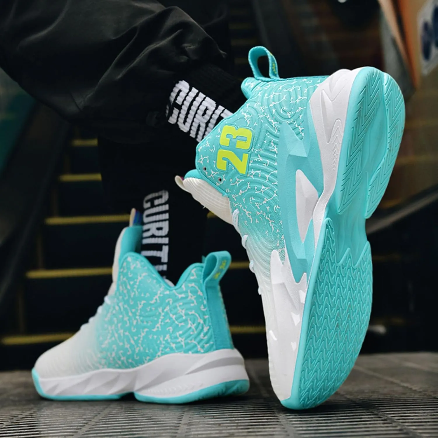 New wear-Resistant high top Basketball Shoes