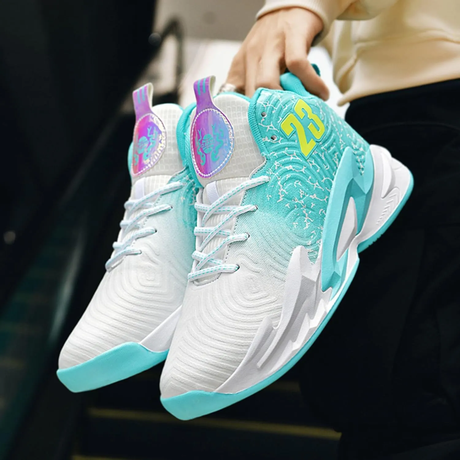 New wear-Resistant high top Basketball Shoes