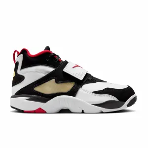 Nike Air Diamond Turf "Fire Red & Metallic Gold" (White/Fire Red-Black)