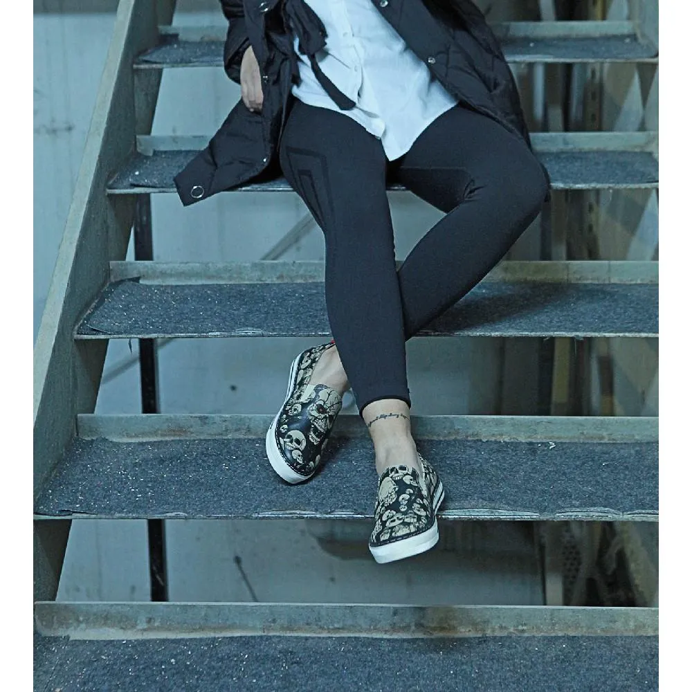 Sneakers Shoes GVN4008