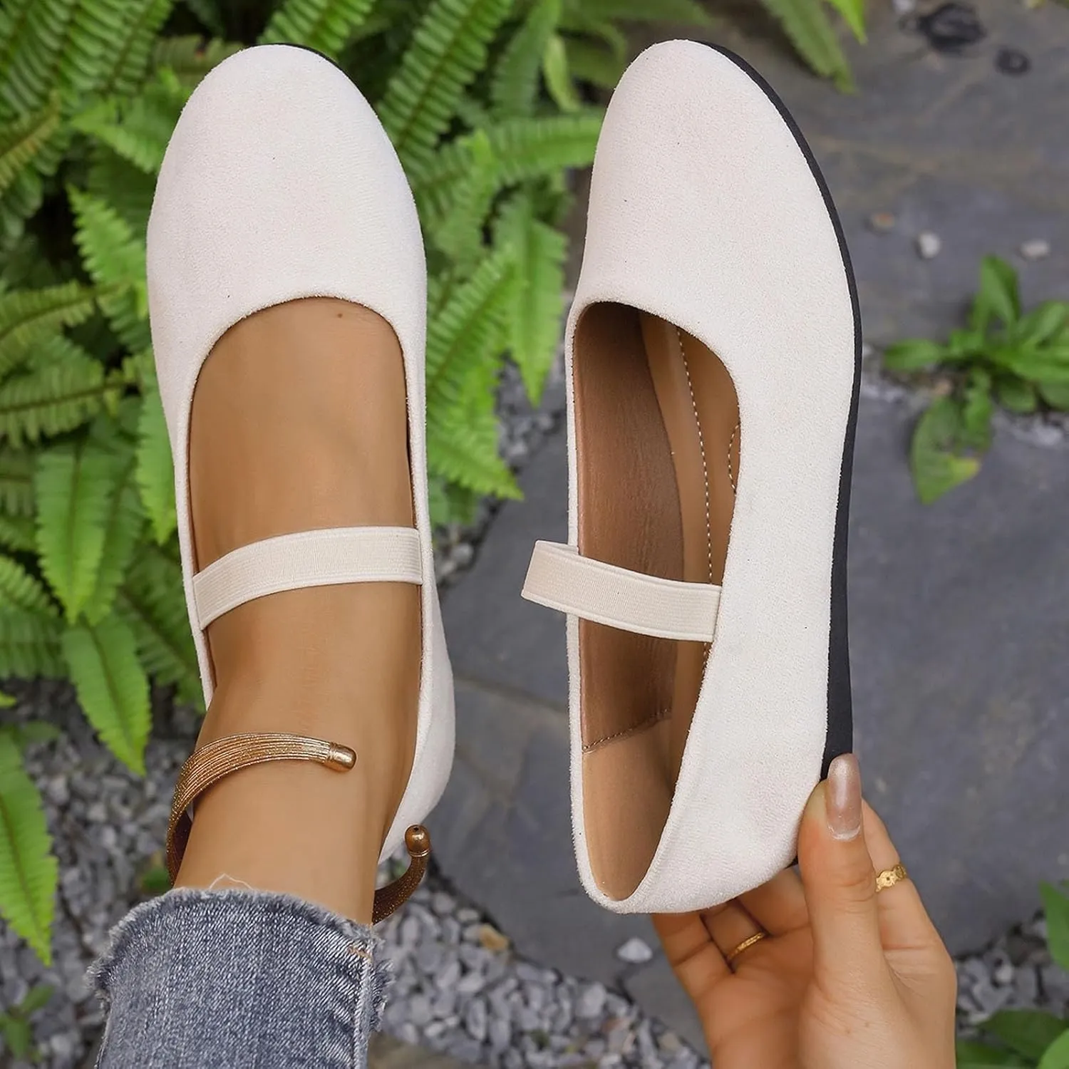 Women's Comfortable Slip On Flat Shoes Casual Leather Closed Toe Ballerina Loafers for Daily Wear with Elastic