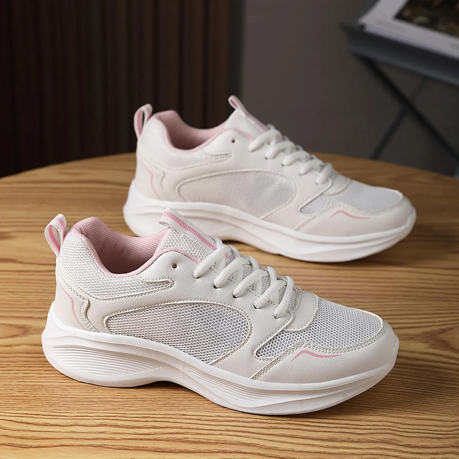 Womens Running Shoes Women Fashion Breathable Comfortable Athletic Sneakers Non Slip Lace Up Tennis Shoes